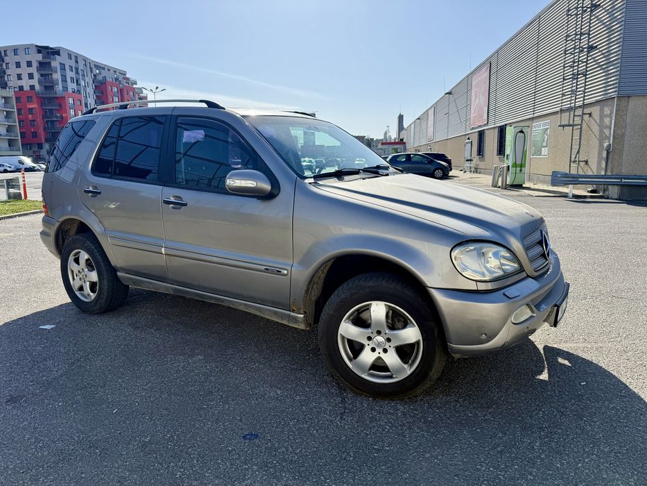 Mercedes ML 270 final edition cutie manuala
