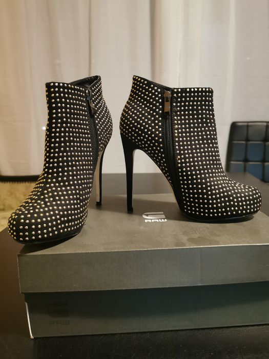 Токчета чисто нови  38 номер