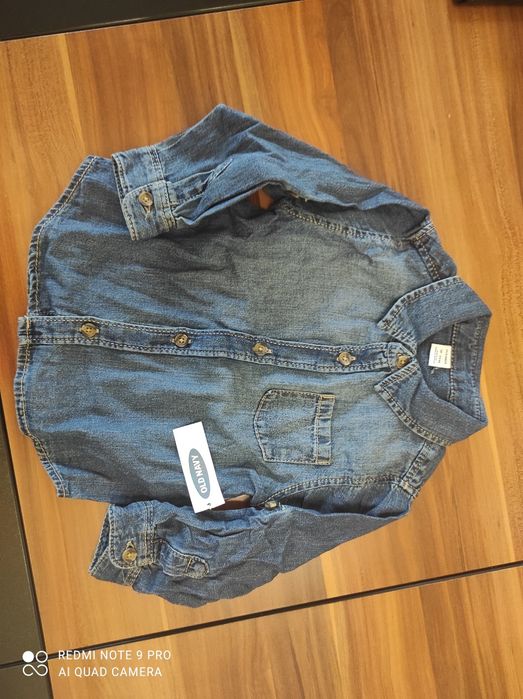 Нови ризи за момче Old Navy 86