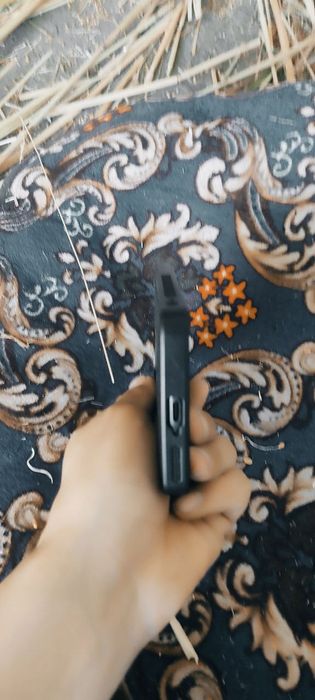 POCO F3 8+8 RAM 256 GB