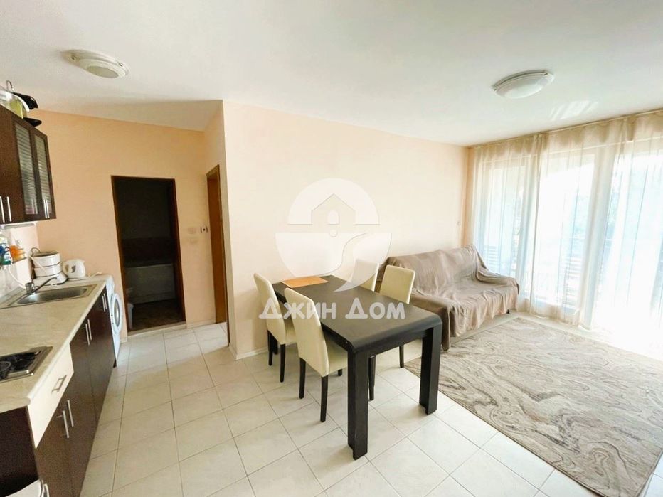 Продава се Двустаен апартамент в Свети Влас - 64 кв.м за 1196 €/кв.м - Снимка #1