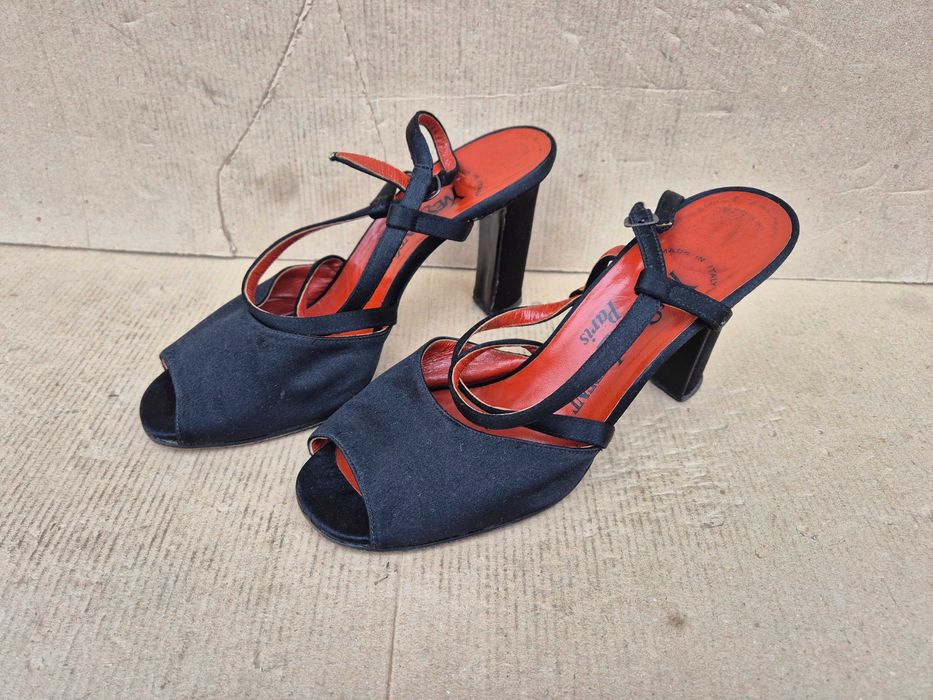 Yves Saint Laurent Paris ретро дамски обувки ток 6.5 24см винтич YSL