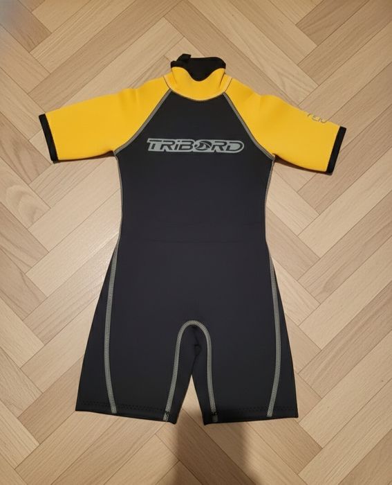 Неопрени за плуване