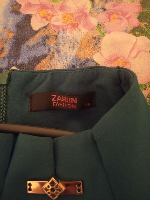 Продам женское платье