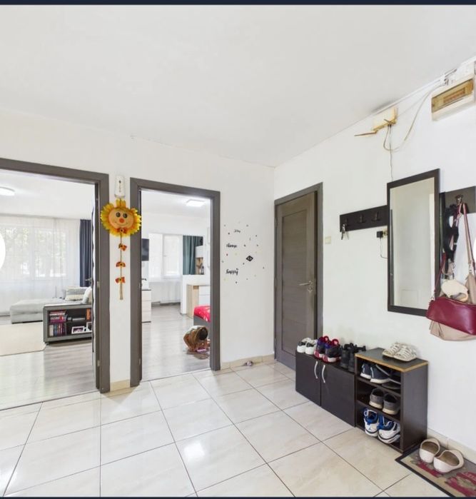 Proprietar-apartament 4 camere