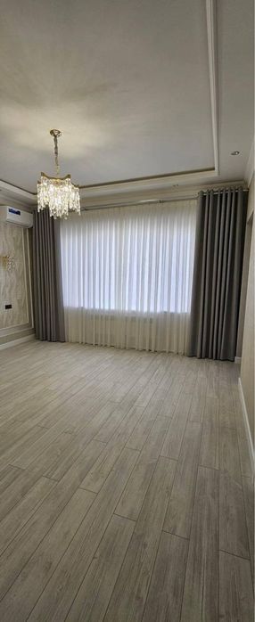 Новый коттедж 3.1 сотки 3 уровня 6 комнат дизайнерский ремонт