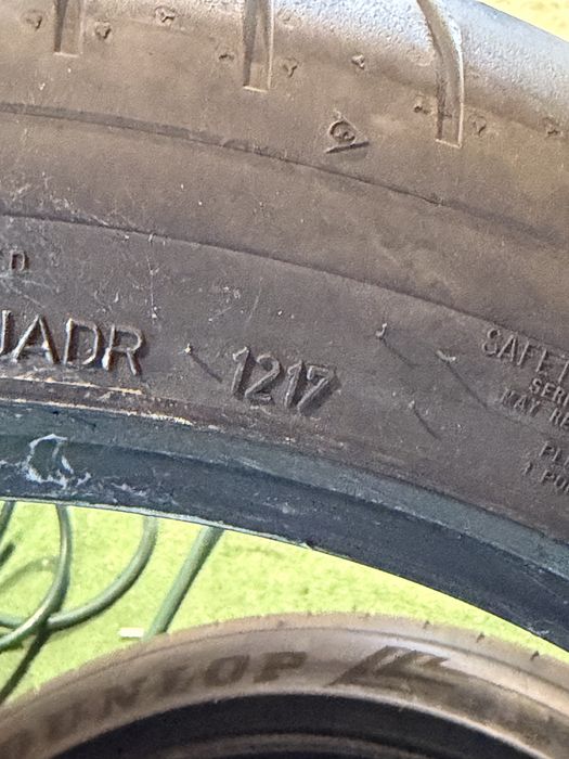 Anvelope Vara 255/40 R19 100Y – Dunlop Sport Maxx RT2 & Goodyear Eagle F1 Asymmetric 3 – ca noi