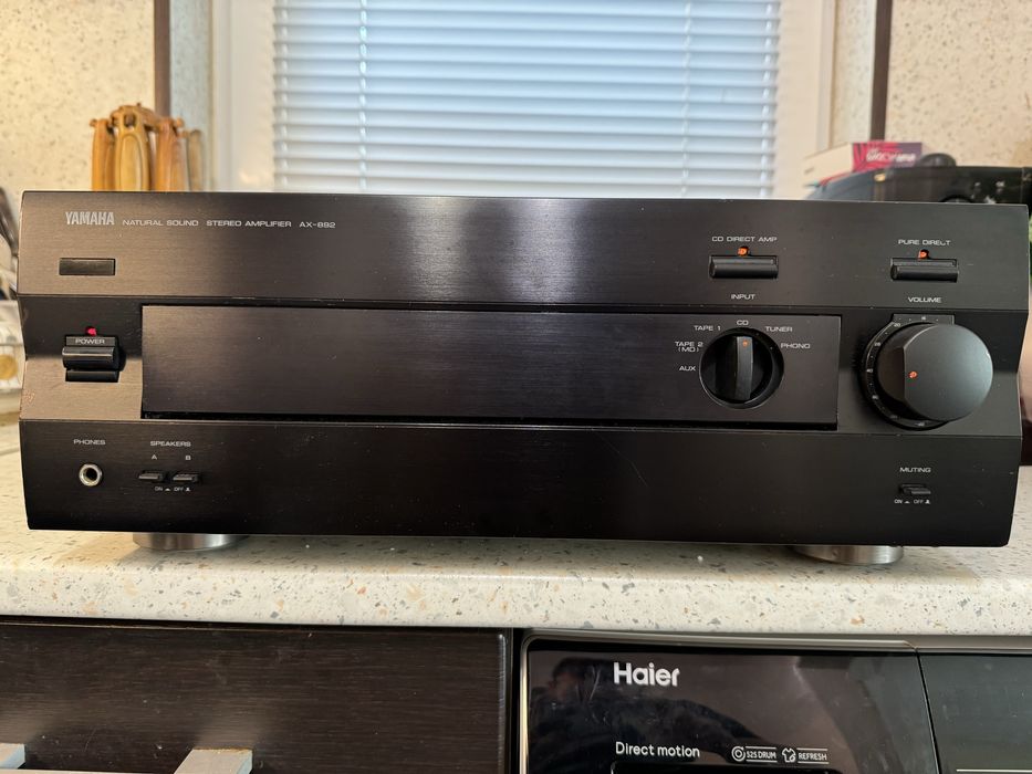 Yamaha AX-892 Мощен стерео усилвател