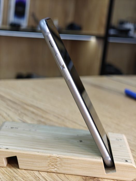 Iphone 6s, айфон 6с. акб 81%.