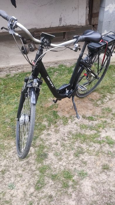 De vânzare bicicleta electrica