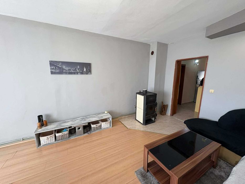 Продава се Двустаен апартамент в Видин, Гео Милев - 76 кв.м за 456 €/кв.м - Снимка #2