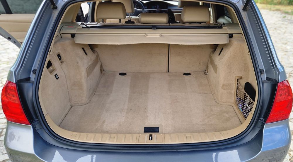 Bmw 320 e91 facelift