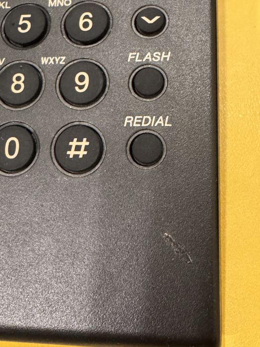 Продавам комплект за IP-телефония (VoIP): 1. ZyXEL P-2301R  2. 2. Panasonic KX-TS500FX