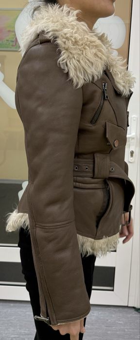 Продаю не дорого классные шубки