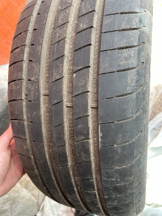 245/40/19 goodyear eagle dot 2019 vara