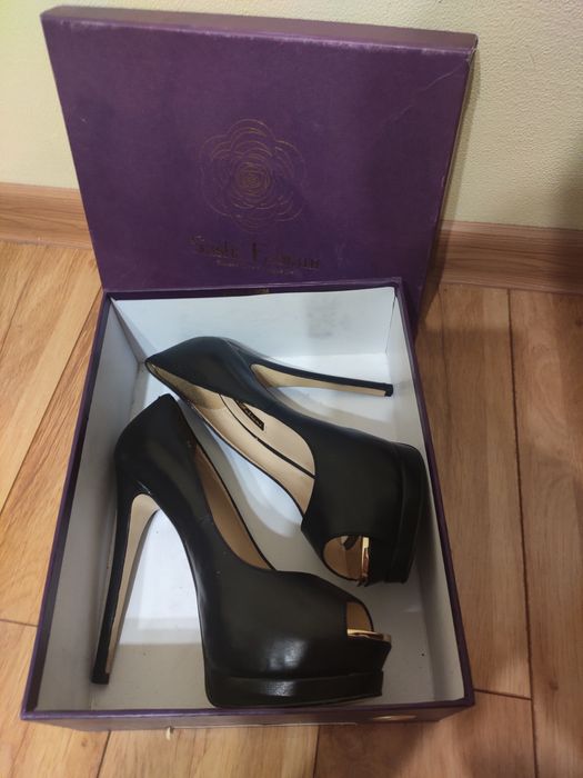 Туфли кожаные черные