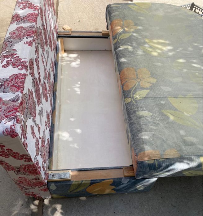 Продаются диваны