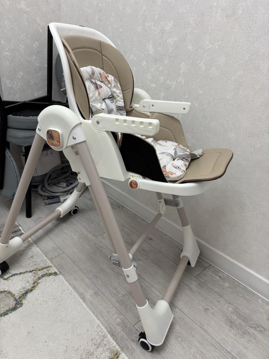 Стул для кормления