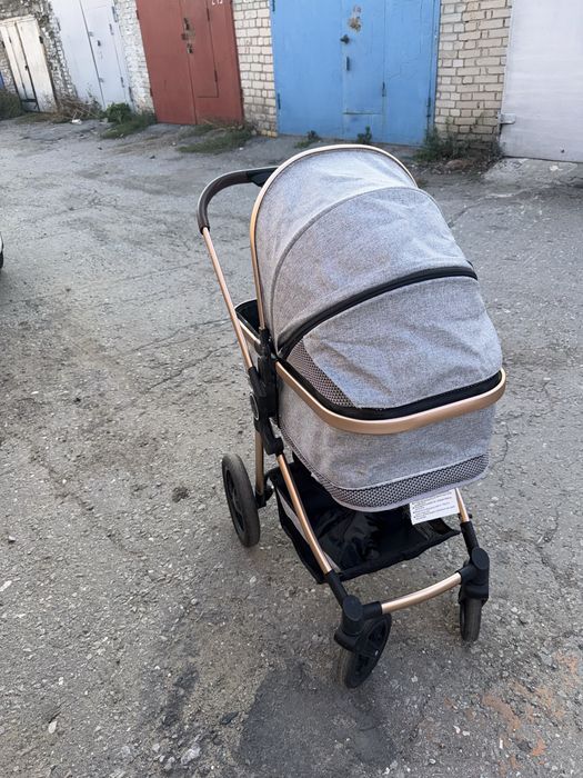 Продам коляску детскую