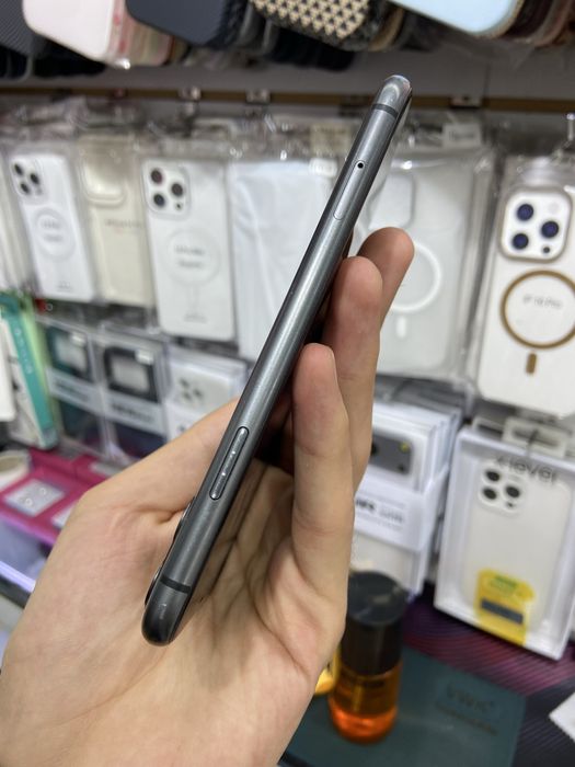 iPhone 11 128Gb ideal