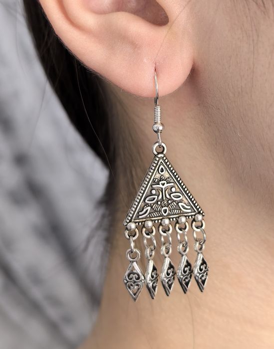 Серьги в национальном стиле