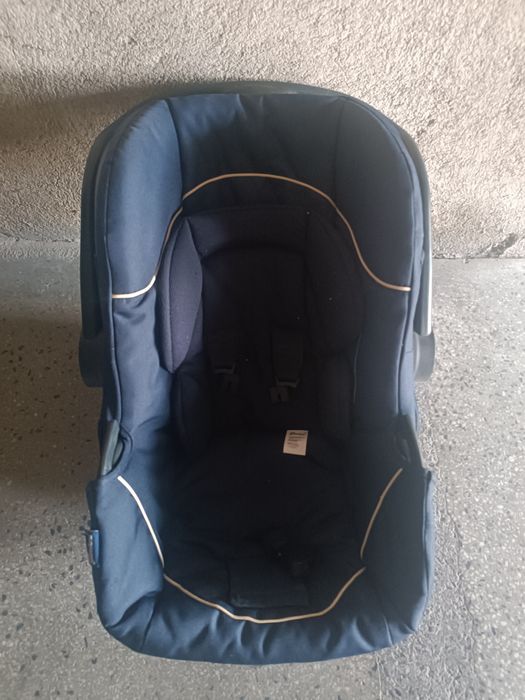 Детско столче за кола