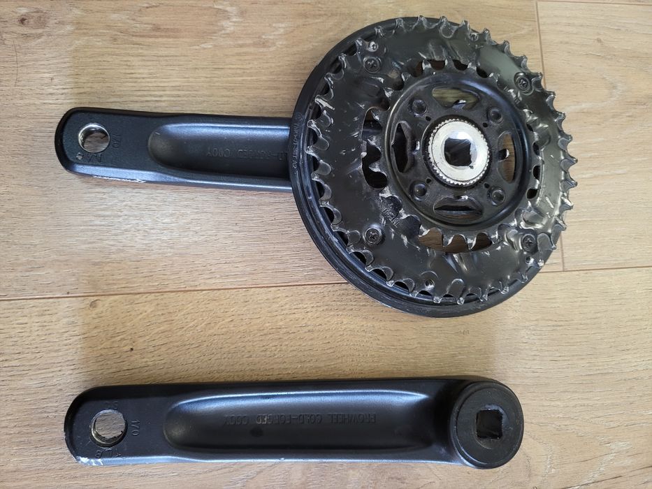 Шатуны велосипедные Giant.