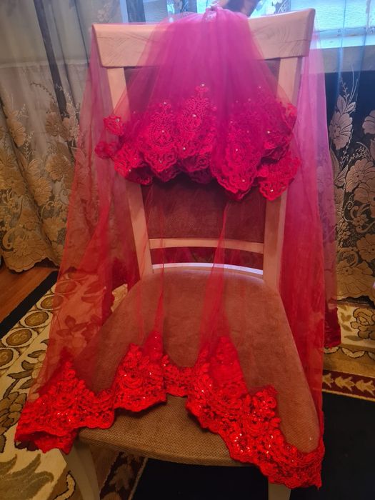 Продам фату ,национальная.