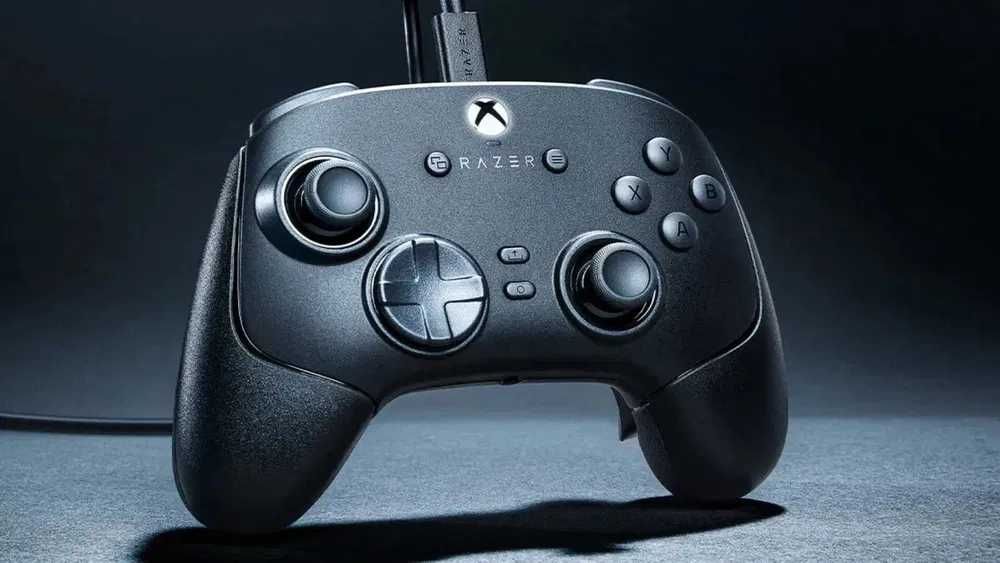 Controller Gaming Razer Wolverine V3 Tournament PC XBOX cu fir nou garantie Sigilat