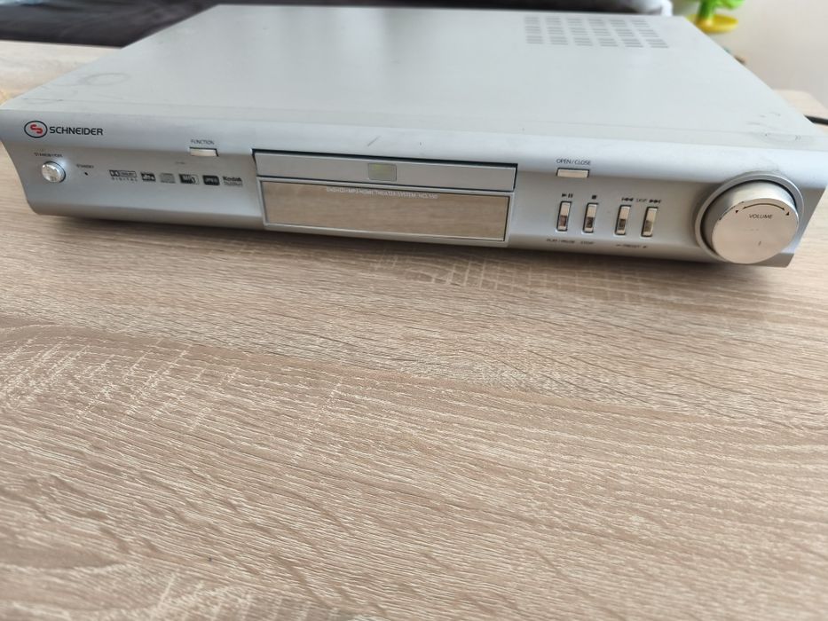 DVD player Schneider