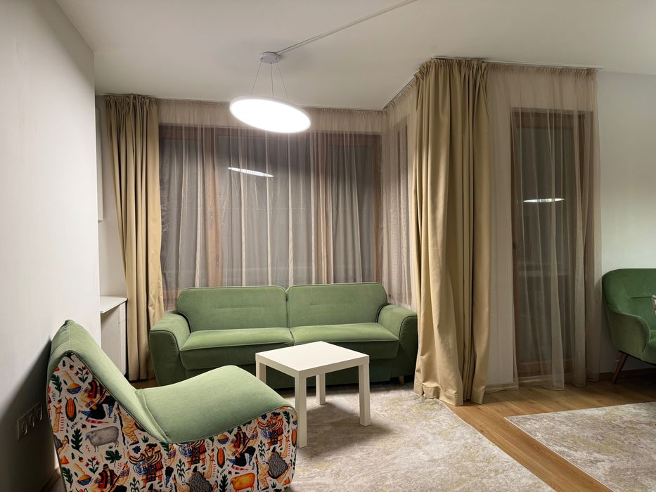 Дава се под наем Тристаен апартамент в София, Оборище - 78 кв.м за 877.2 € - Снимка #1