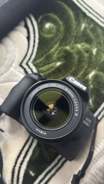 Фотокамера Canon EOS 850D Kit 18-55 IS STM