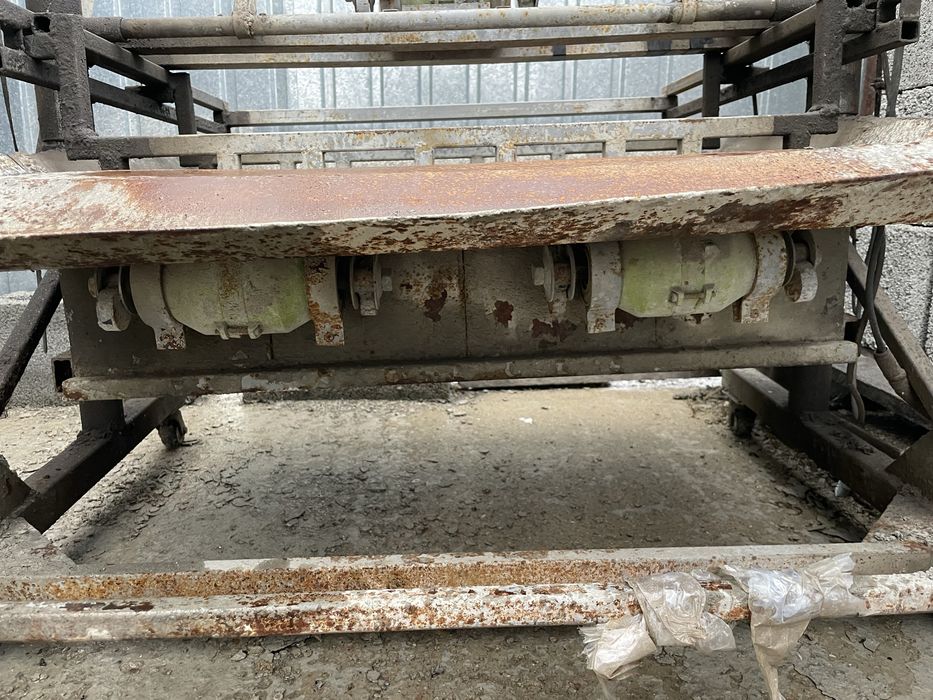 Продам оборудование для пескаблоков