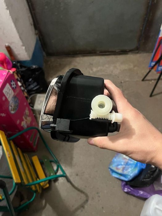 Продам противотуманку w211