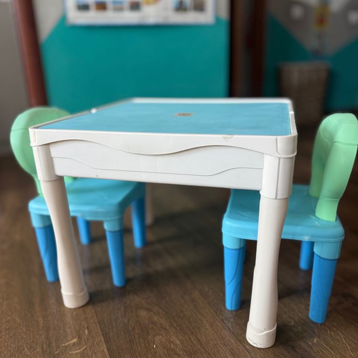 Столик для лего детский со стульчиками