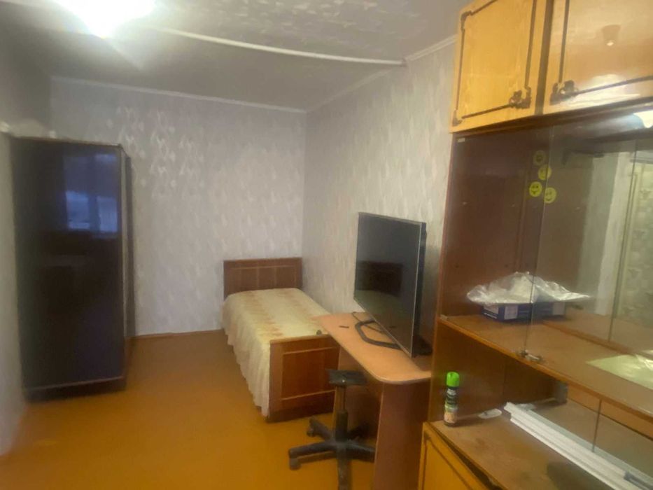 Продается однушка в районе жд вокзала.