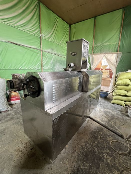 Экструдер сотилади