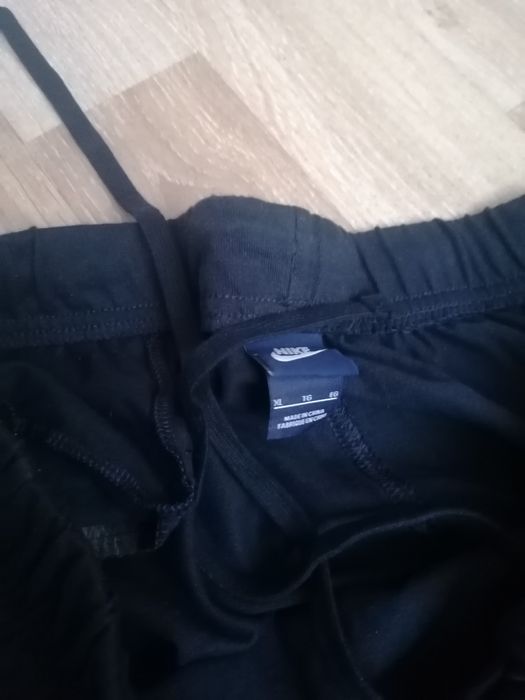 Долнище на nike Размер хл
