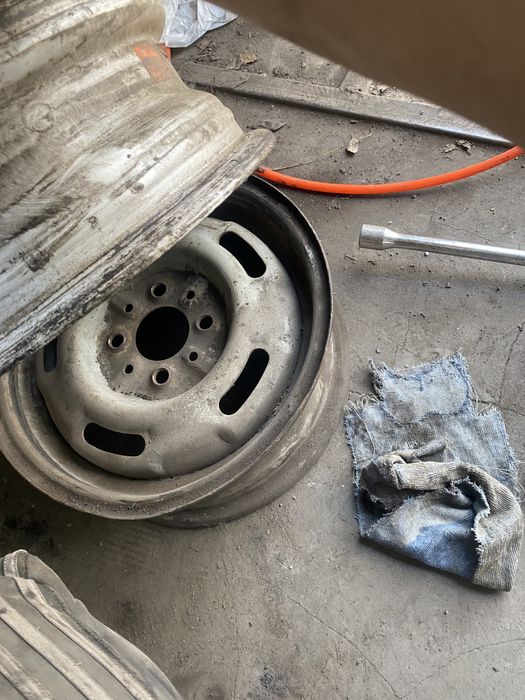 Продам диски 4 штуки р 13