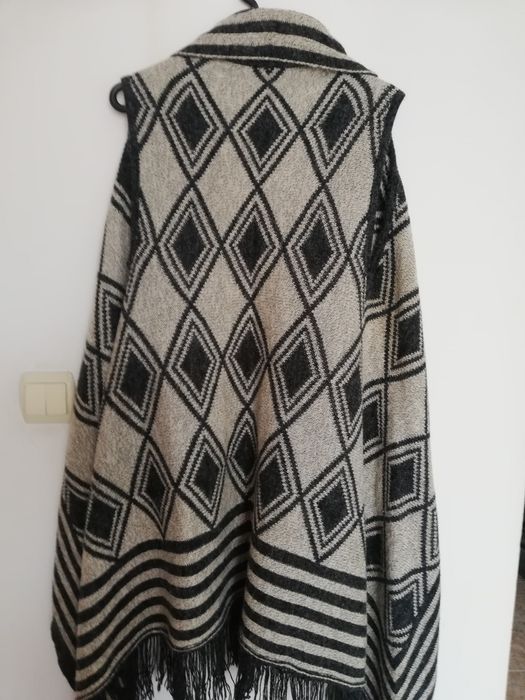 Дълък дамски елек