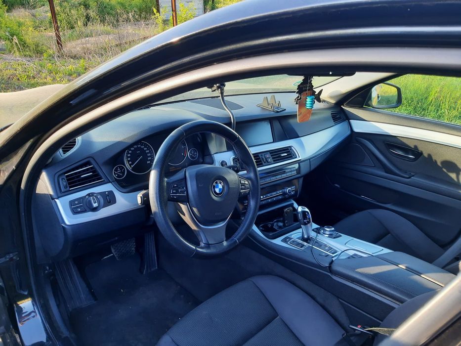 BMW - F10 - 530