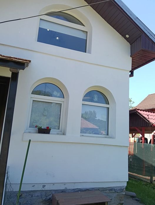 Vand casa Pausesti Maglasi central