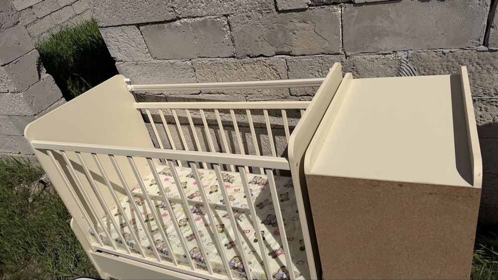 Срочно детский кровать сатылады