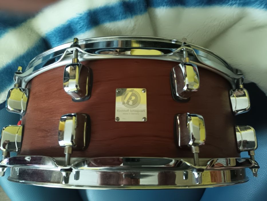 Продавам барабанче Kirchhoff maple 14x5,5 Germany