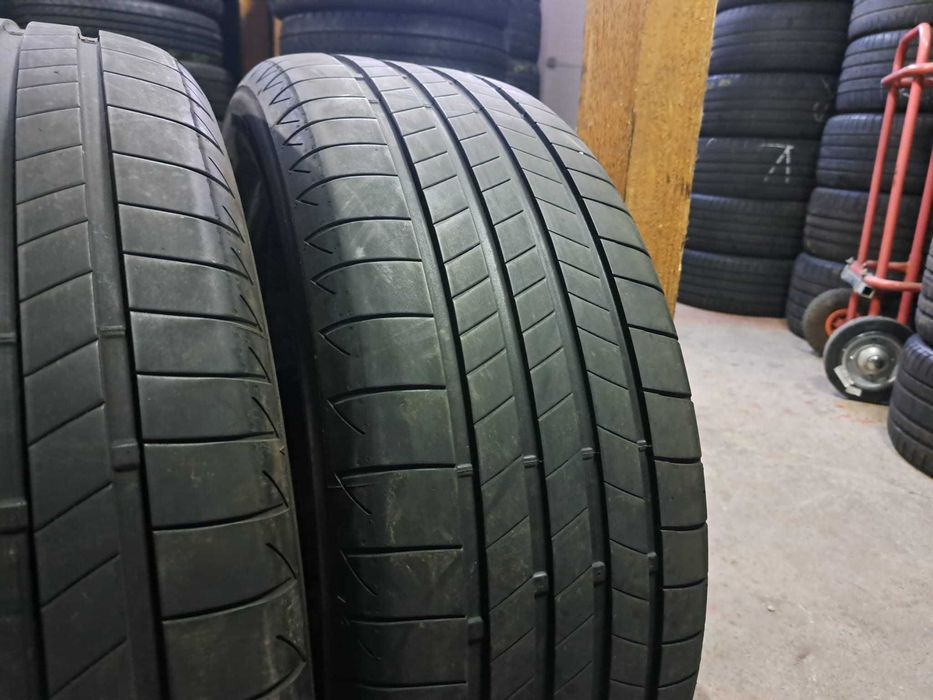 2 anvelope 235/50 R20 Bridgestone
