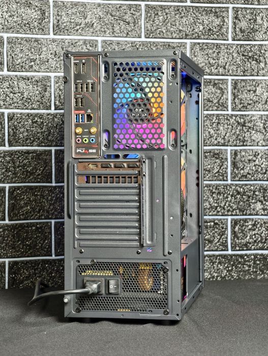 Игровой компьютер Rtx 5060 + 8400f