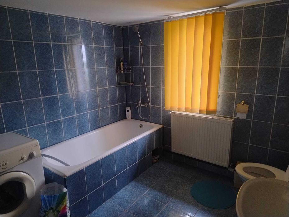Casă de vânzare în Cucorăni