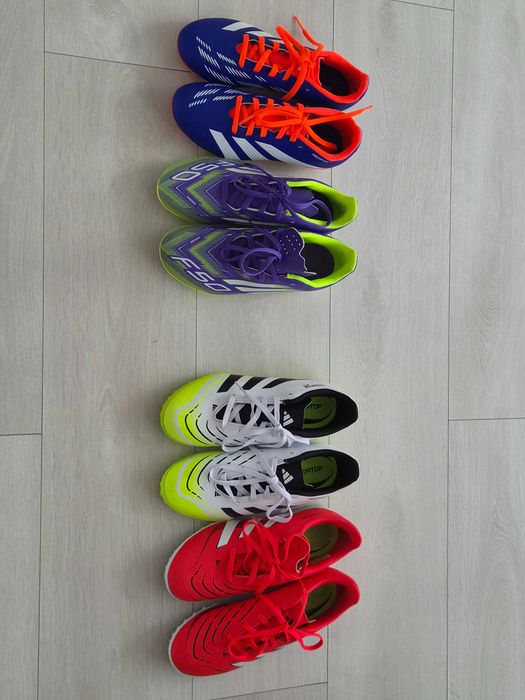 4 perechi  Adidas fotbal marimea 37 si 1/3, gazon si teren sintetic
