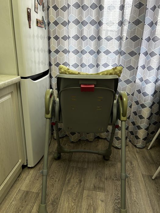 Продам детский стульчик