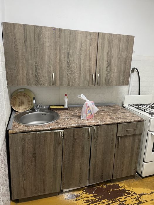 Отдам даром кухонный гарнитур